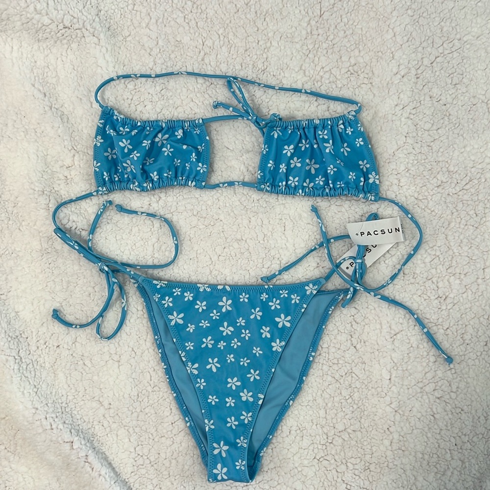 Pacsun L.A hearts swims